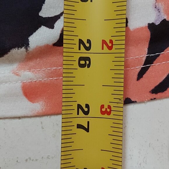 Yessica Women's Short Sleeve Floral Cowl Neck Shirt - Size Large - Picture 5 of 8